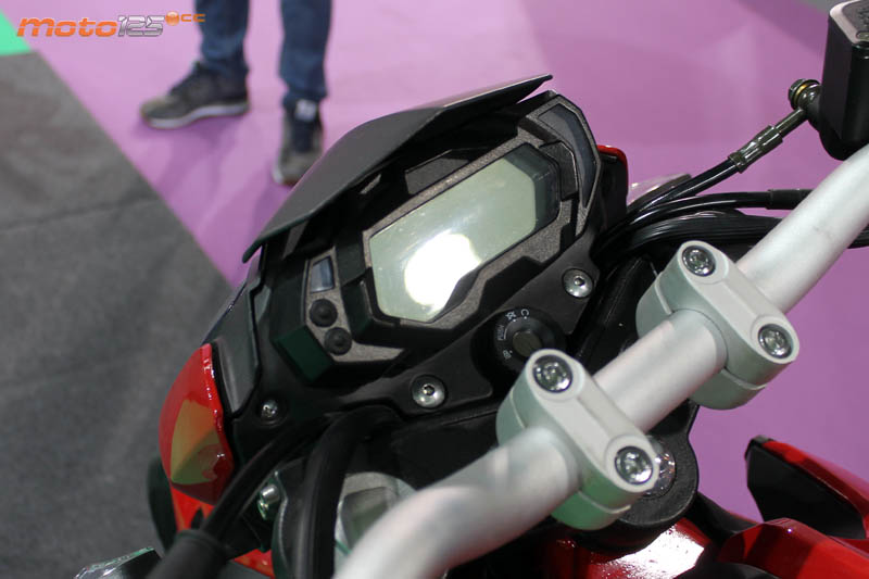 Vive la Moto 2018 - Benelli BN 125