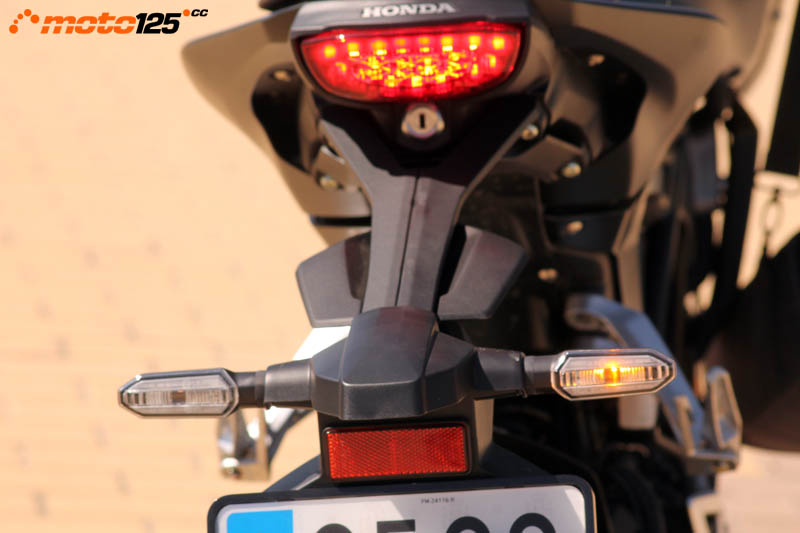 Honda CB125R 2022